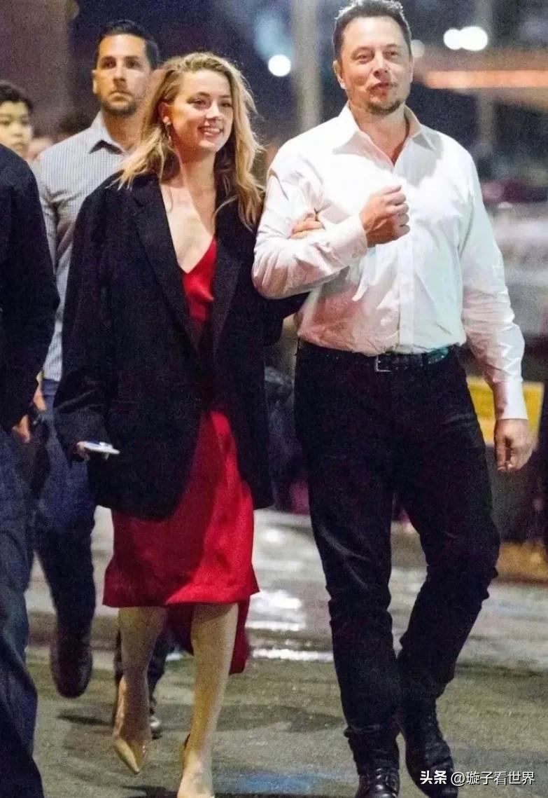 马斯克爱艾梅柏吗,马斯克有多爱艾梅柏