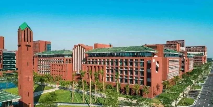 番禺大学城南「学畔公馆」广州稀缺70年收益公寓总价30万起