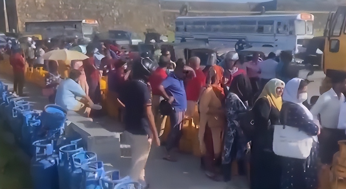 什么原因导致斯里兰卡国家破产,斯里兰卡国家为什么破产