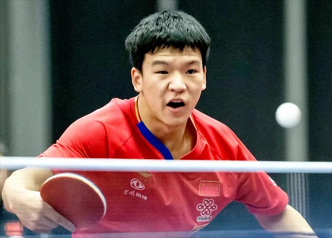 国乒世界冠军爆冷门刘国梁王皓,国乒全军覆没刘国梁