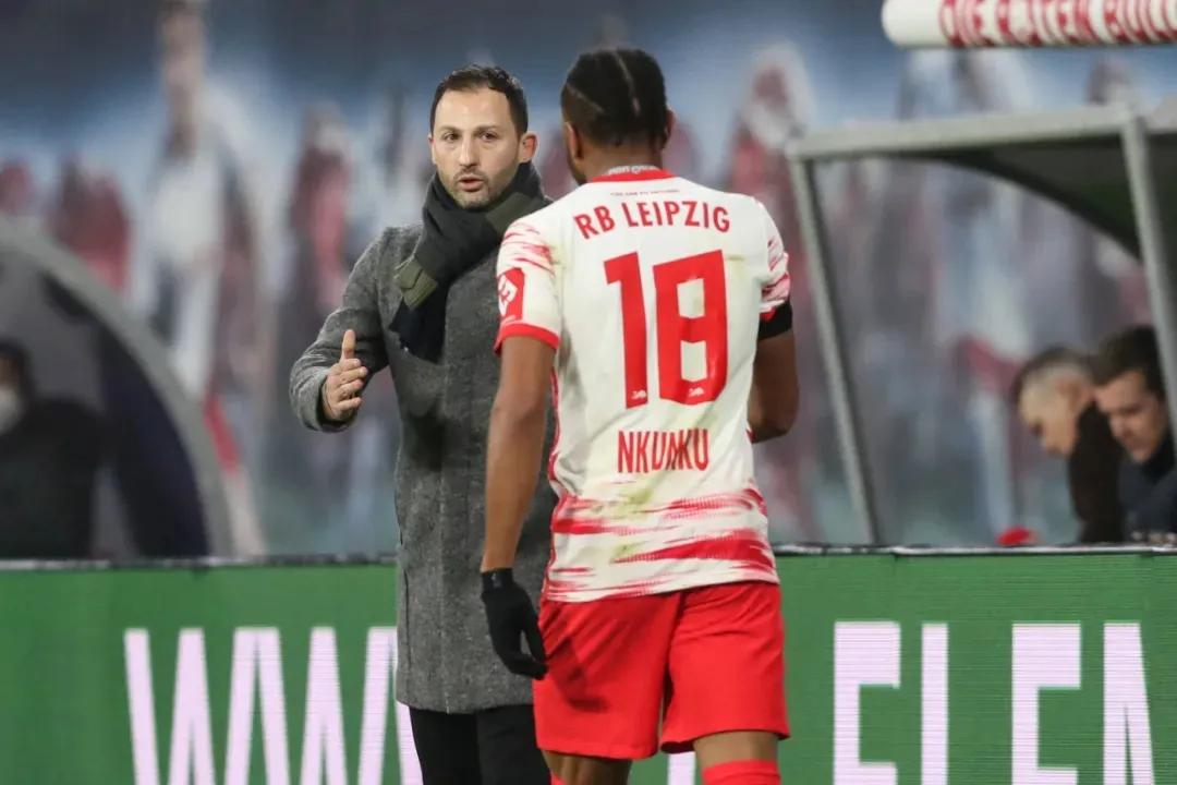 德甲姆巴佩,德尚18年为什么带姆巴佩