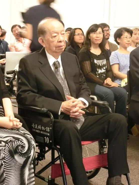 台湾奇美塑胶创始人许文龙,奇美赵建仁和许文龙有亲戚吗