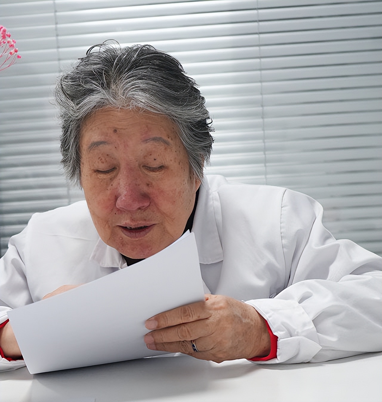 中医治疗慢性胃炎胃疼效果,中药治疗慢性胃炎胃胀胃痛