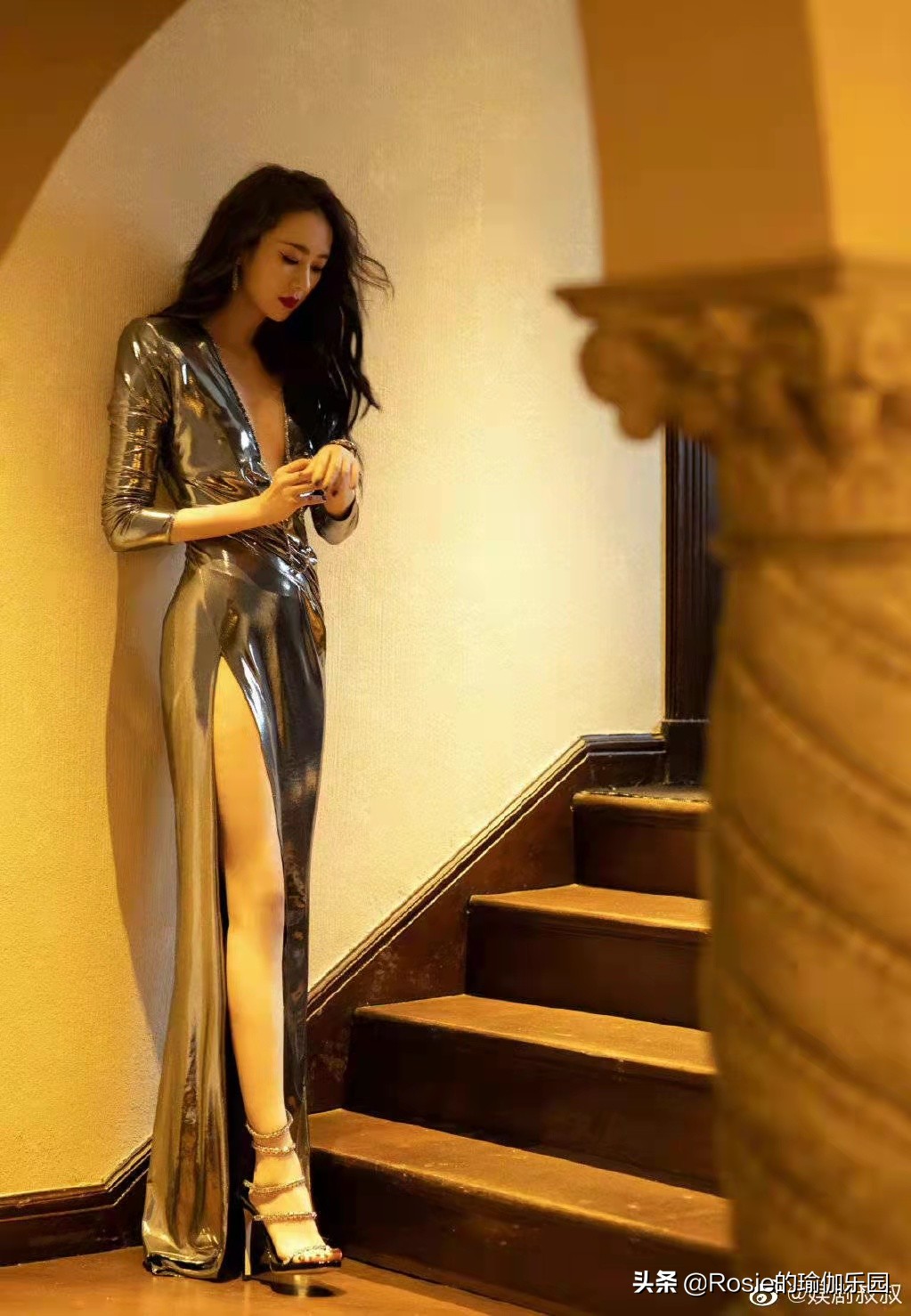 长时间穿高跟鞋脚疼怎么缓解,长时间穿高跟鞋脚肿怎么办