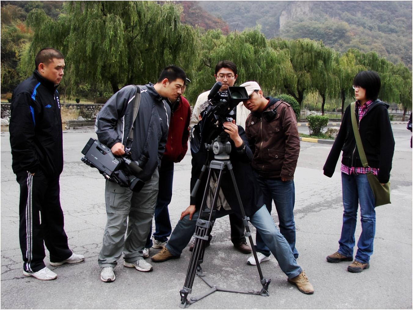 深入分析电影产业发展需求,国际形势对电影产业影响