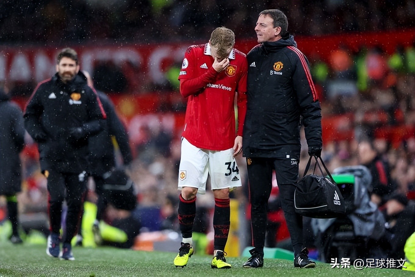 解读曼联2-1逆转巴萨,回放曼联vs伯恩利