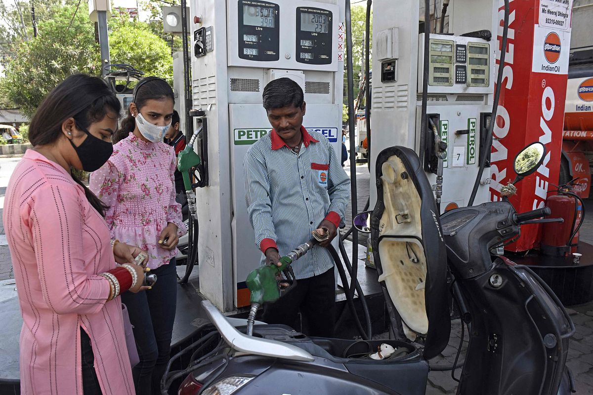 国际油价50美元每桶成品油多少钱,印度进口俄罗斯石油人民币结算