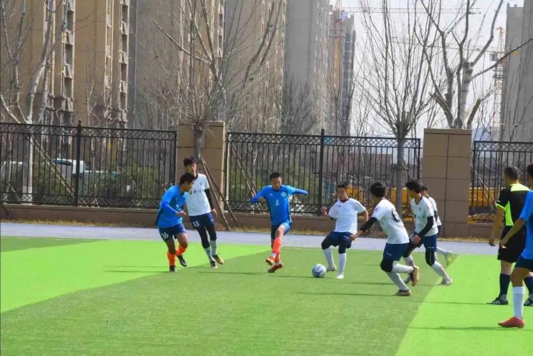 历城二中女足代表中国参赛,恭贺济南历城二中女足夺世界冠军