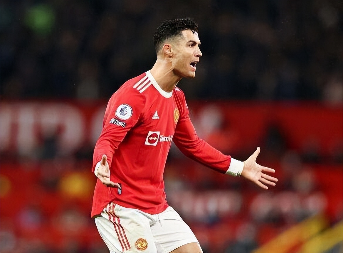 c罗打疯了距世界纪录只差1球,c罗很久没过人