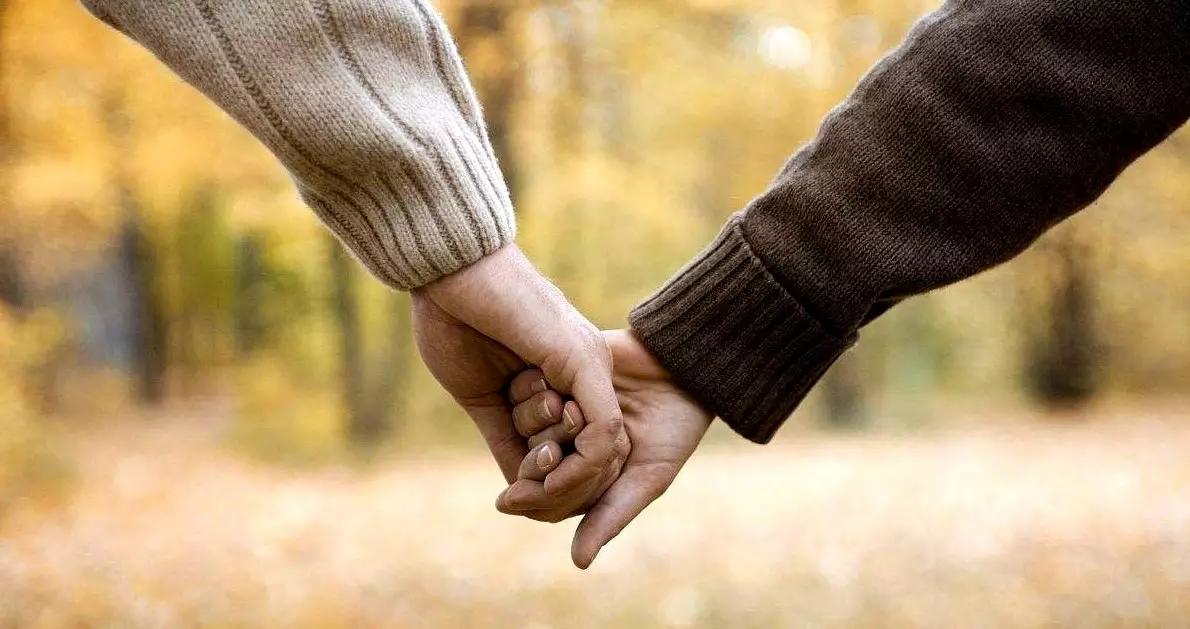 现如今感情的世界中,502的粘性,远远强过那句520