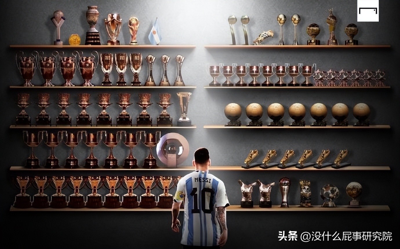 从侏儒到世界球王催泪纪录片,从侏儒症患者到世界球王的电影