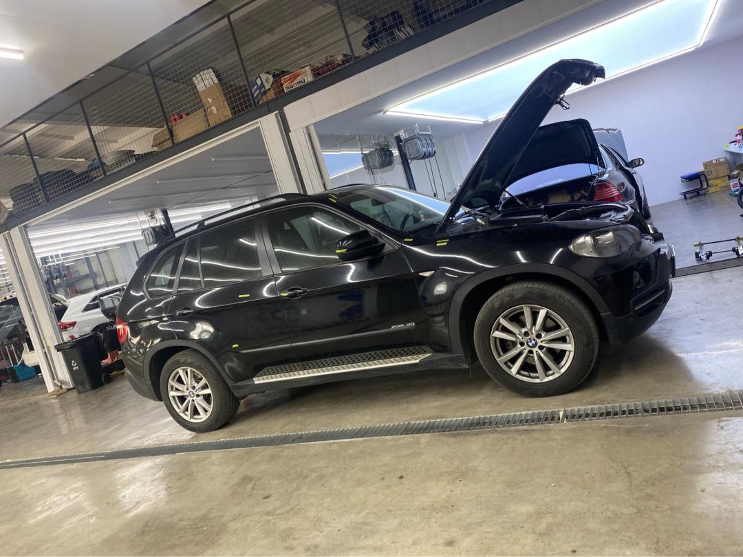 翻新整备一台老x5,13款宝马x5整备翻新