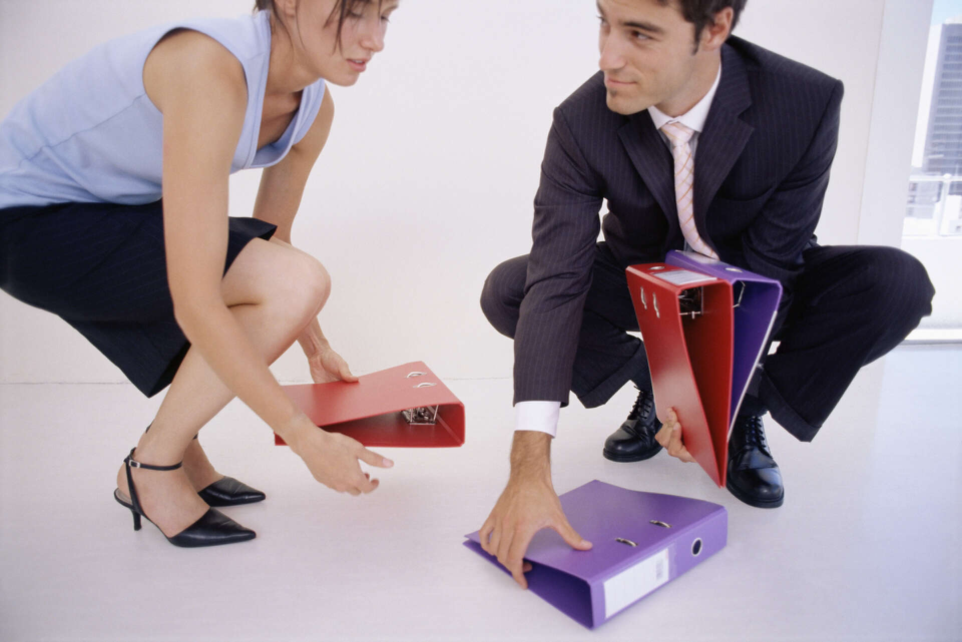 为什么员工发微信领导不回复,给领导发微信拜年不回复为什么