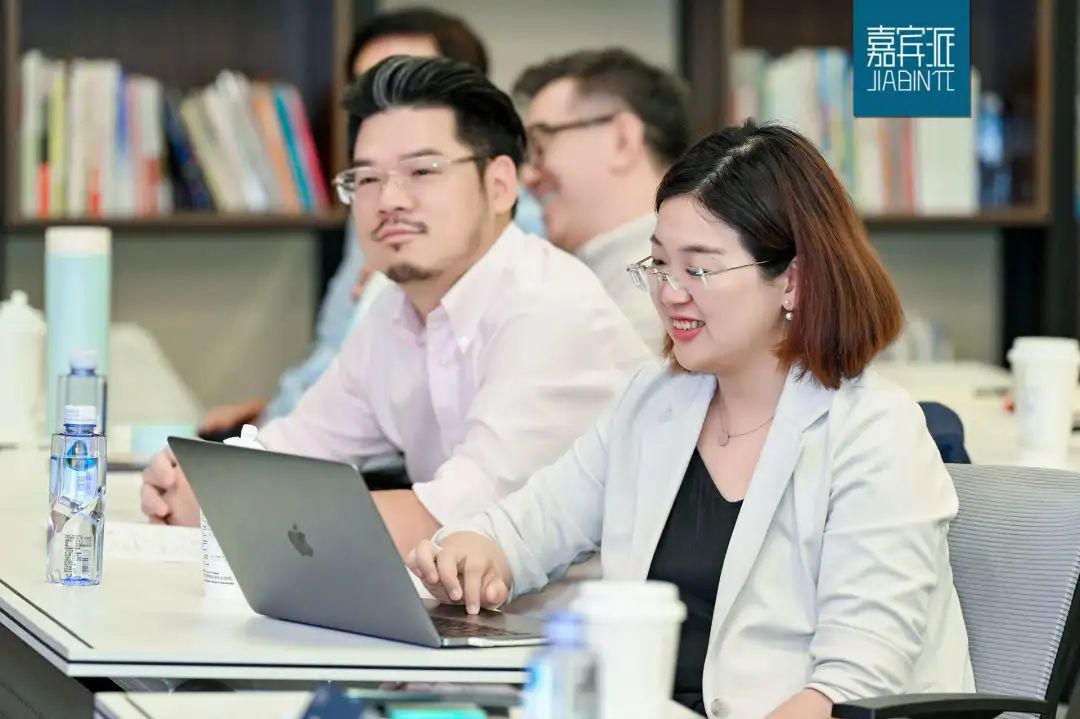 卫哲创业,卫哲商业的本质