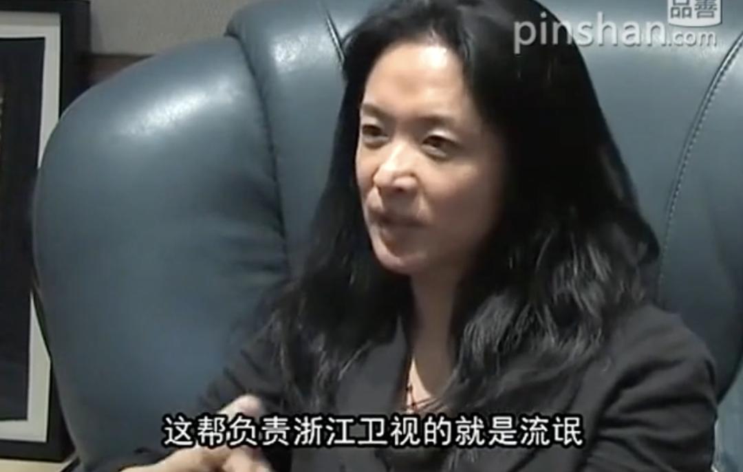 她总是喜欢对我翻白眼,她翻白眼怎么幽默回复