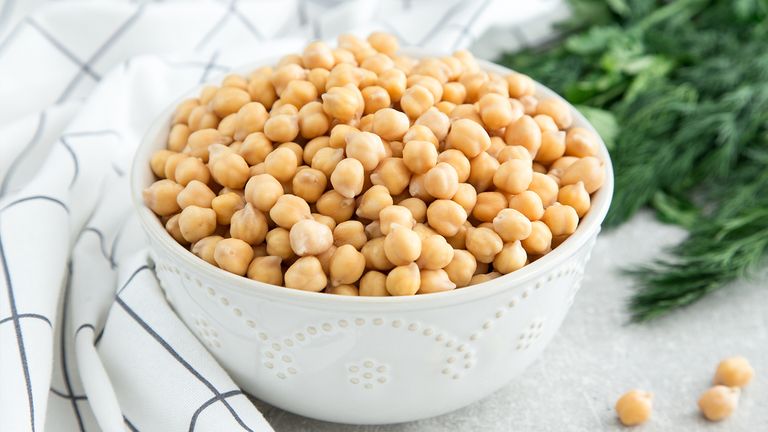 植物性食物中含铁较多,含铁离子的食物排行榜