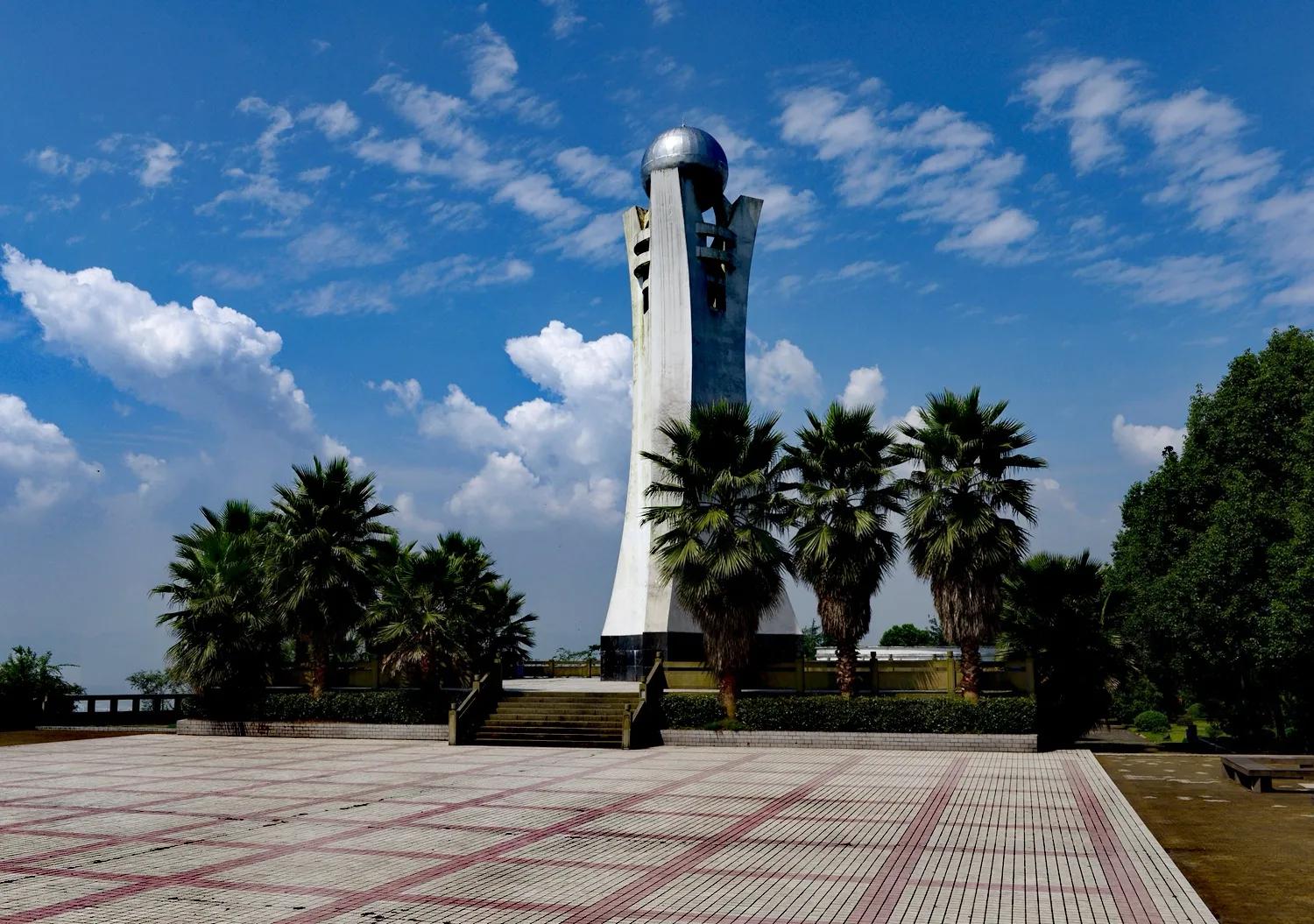 江津艾坪山公园,天河区爱情山