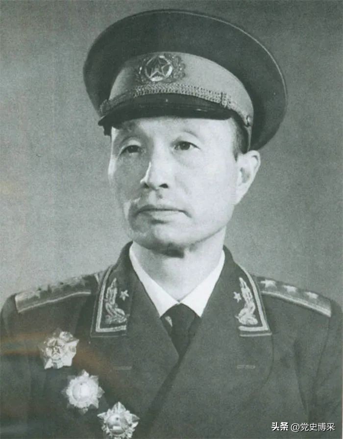 张爱萍：有儒将之称的开国上将，被毛主席点名受命初创人民海军，指挥了我军唯一一次陆海空三军协同登陆战