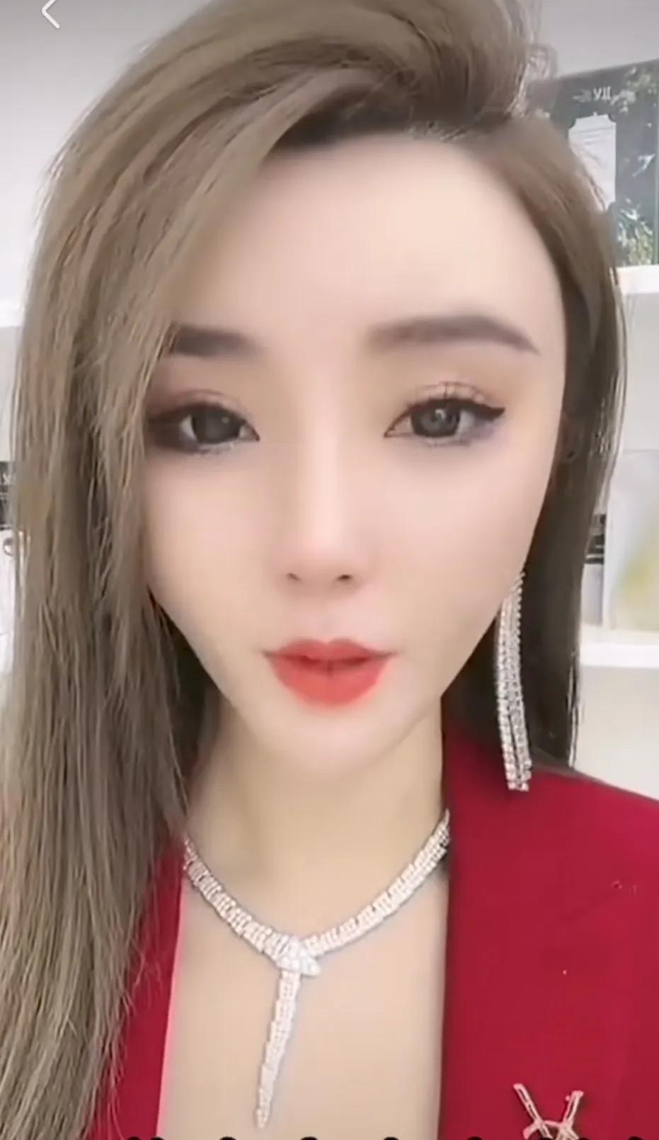 二驴媳妇平荣怎么火的,网红二驴平荣两口子近况