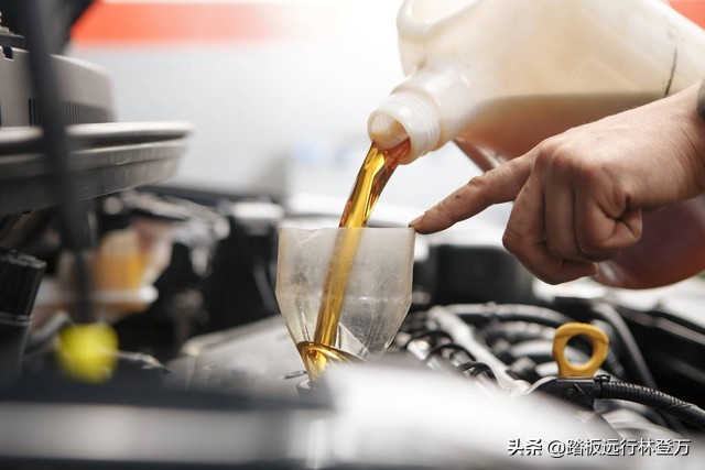 摩托车发动机漏机油怎么处理,摩托车机油处理