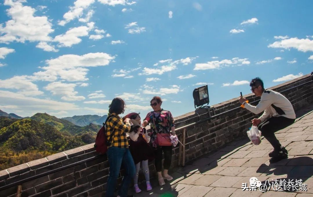 51假期八达岭长城攻略,八达岭长城景区周末几点去不排队