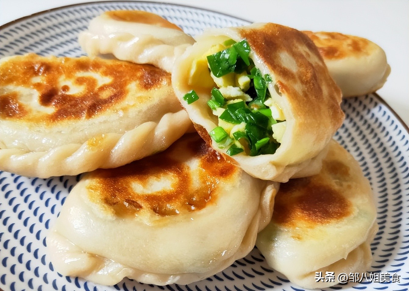 晚餐吃什么好吃又简单但又营养,晚餐吃什么比较简单又好吃还好做