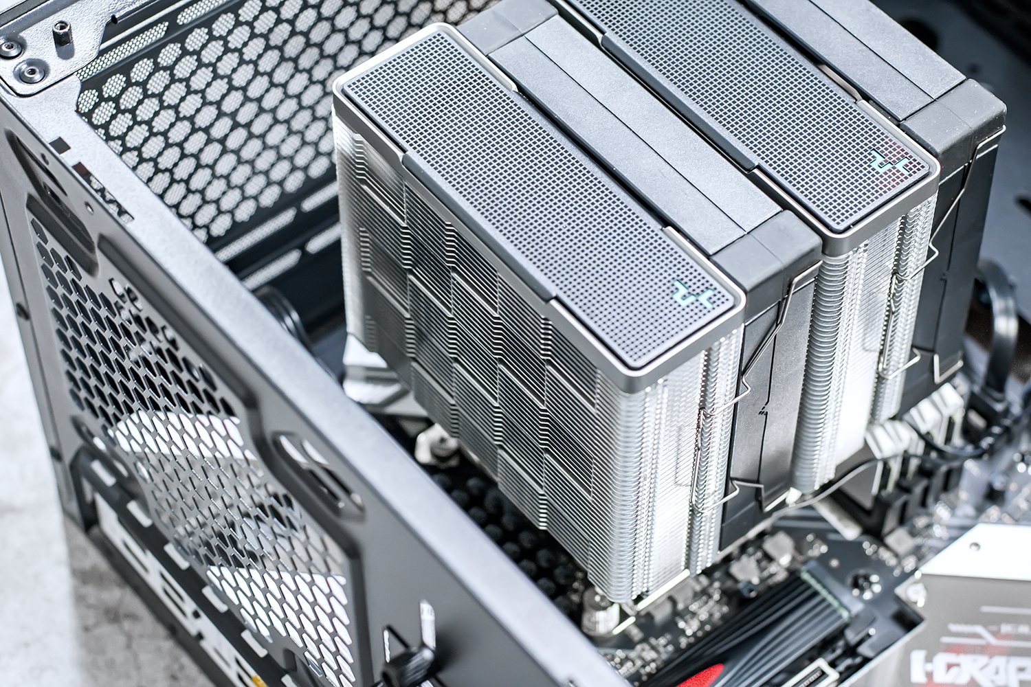 九州风神AK620数显版风冷散热器,九州风神玄冰620cpu散热器