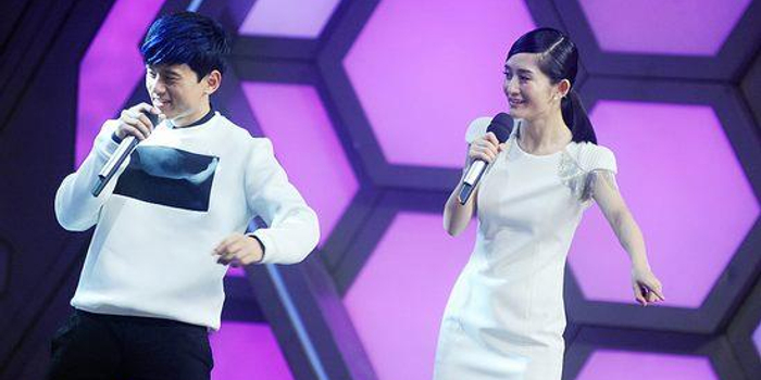 出生在小县城,出生在小县城里