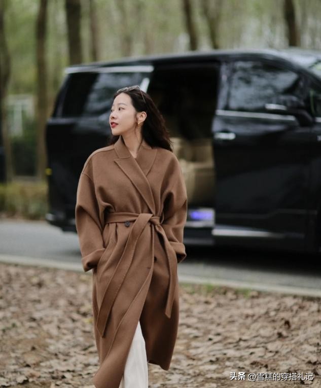 三木秋冬穿搭示范优雅搭配女人味,被三木支配的新年穿搭