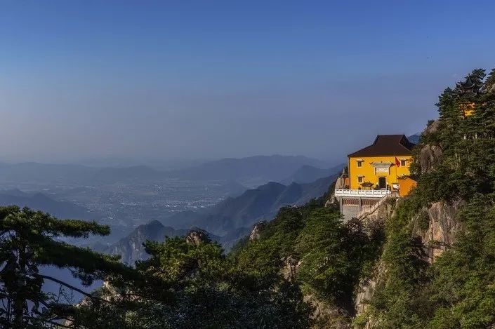 安徽省九华山莲花佛国,莲花佛国九华山视频