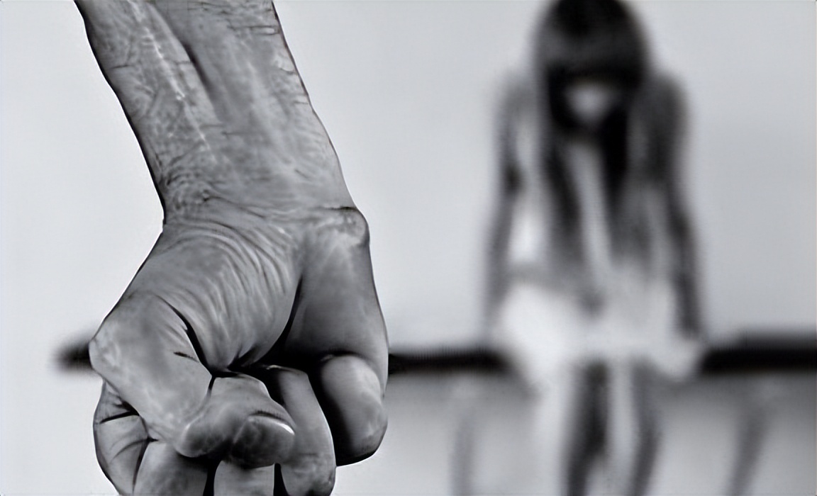 新泻少女监禁事件,九岁岛国少女遭肥宅十年监禁,最终因意外获救