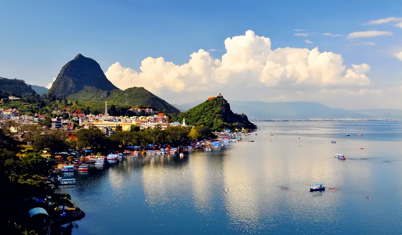 去昆明必须去的三个地方,云南昆明哪里最值得去