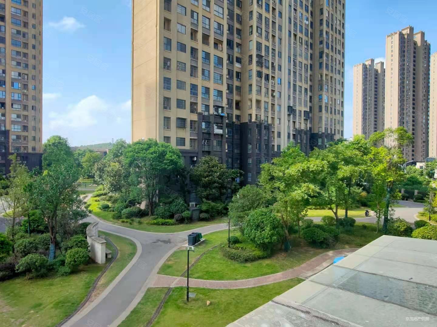 7折尊享岳麓西天麓小区法拍房精装大三房拧包入住