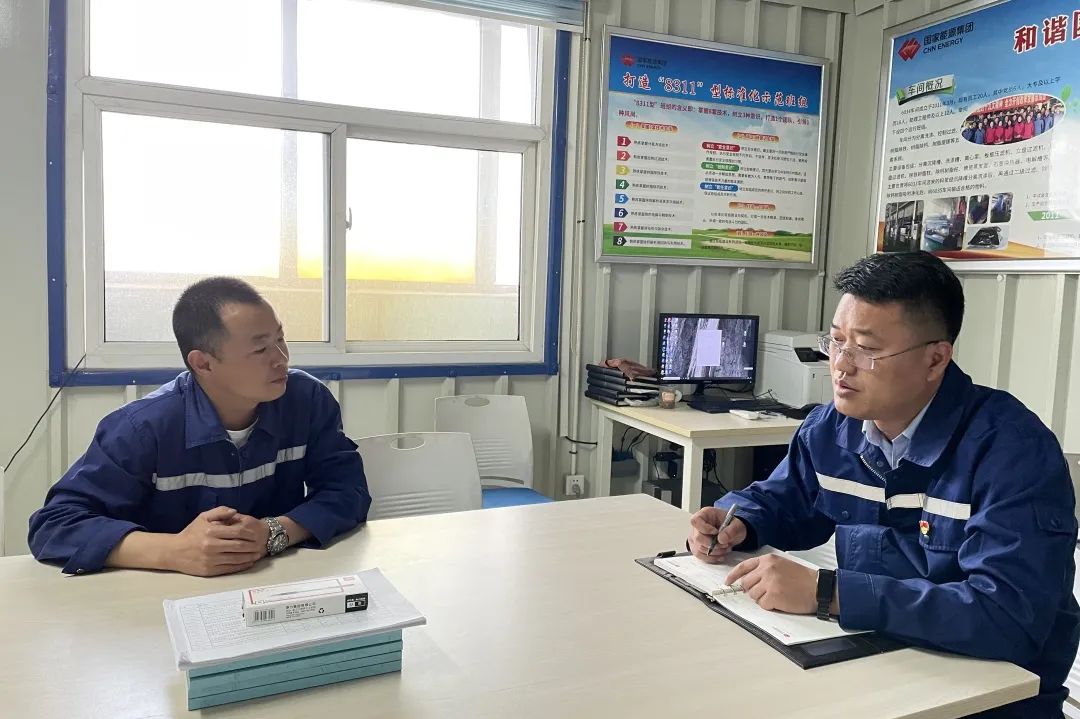 「先进典型」氧化铝除铁“达人”