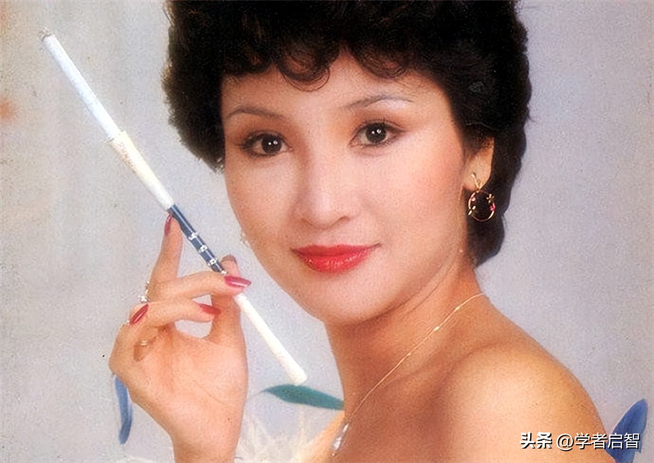 被谢贤养了12年，用青春换来2000万，如今35岁的Coco怎么样了？