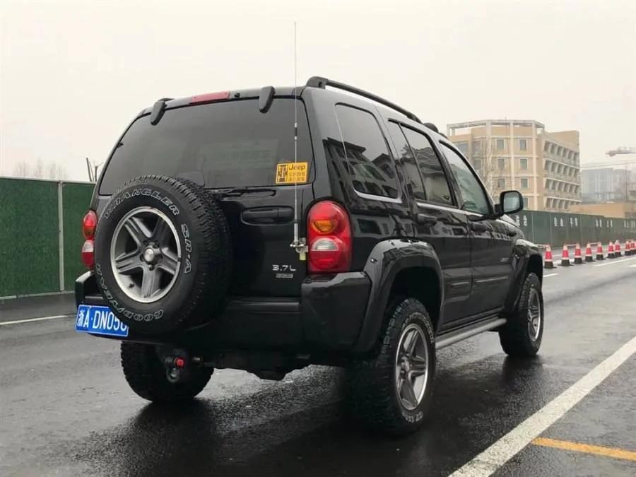 比较推荐的美系车,美系最好看的三款车