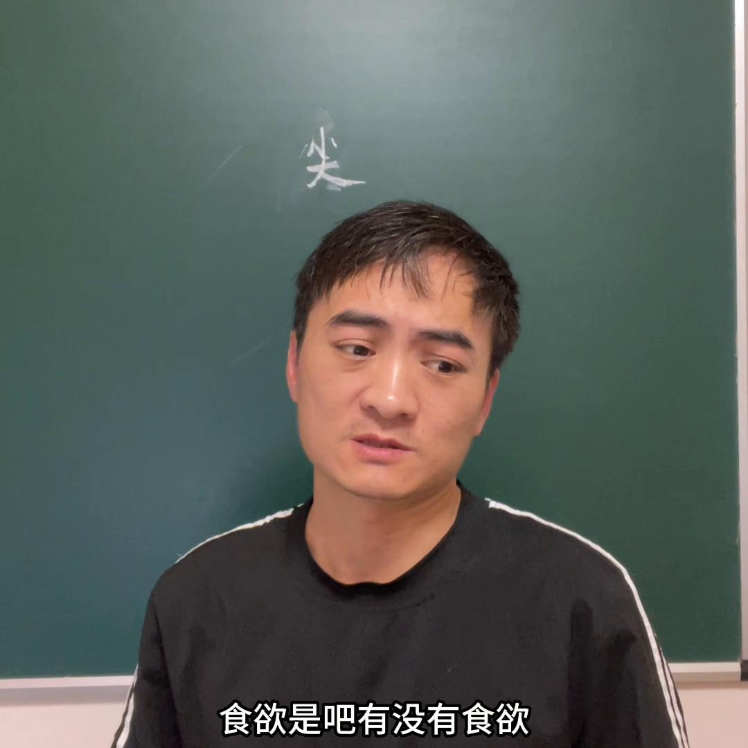 小猫吃了异物怎么办,小猫吃了鱼骨头卡住了怎么办