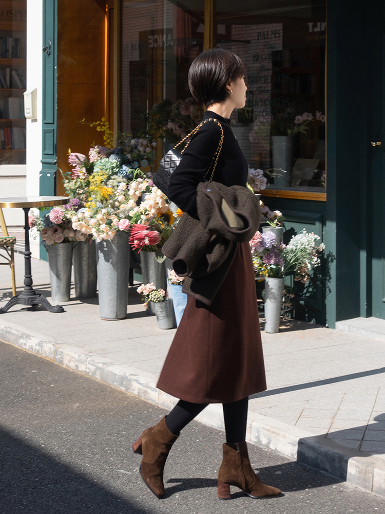 上班时西装怎么搭配穿出高级感,干练利落的西装穿搭