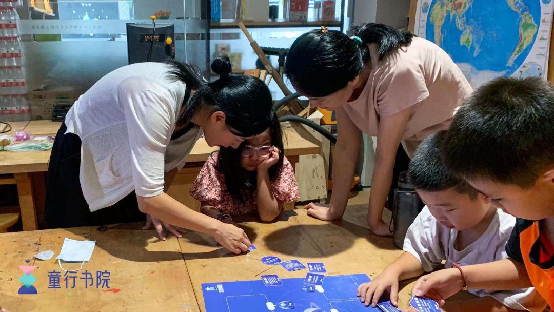 带孩子一起做的项目式学习,带孩子一起做运动操完整版