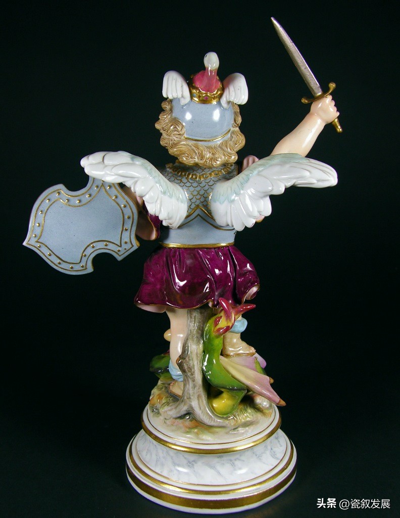 欧洲瓷器之祖-梅森Meissen制瓷厂-爱神丘比特“爱”主题瓷塑（1）