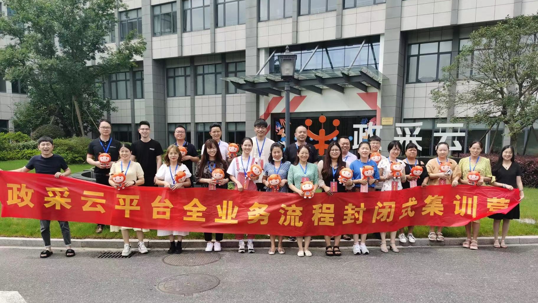 从电商客服小白到自己创业,电商百货店铺如何转型