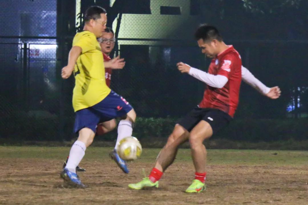 梅州队vs中山队足球比赛,丰顺足球队