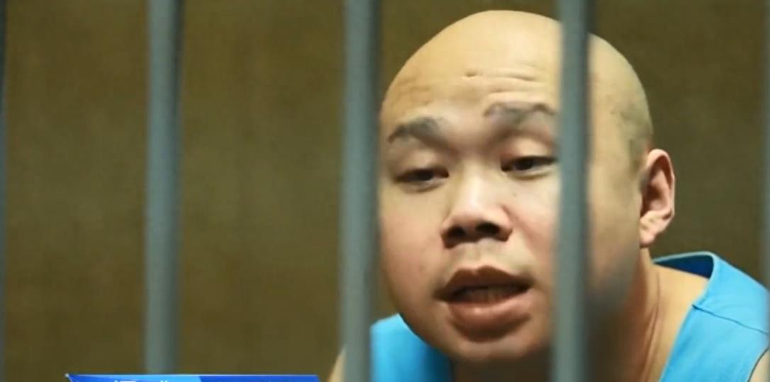 2015年男子64万存款被盗刷，银行称与它无关，法官听后当场重判