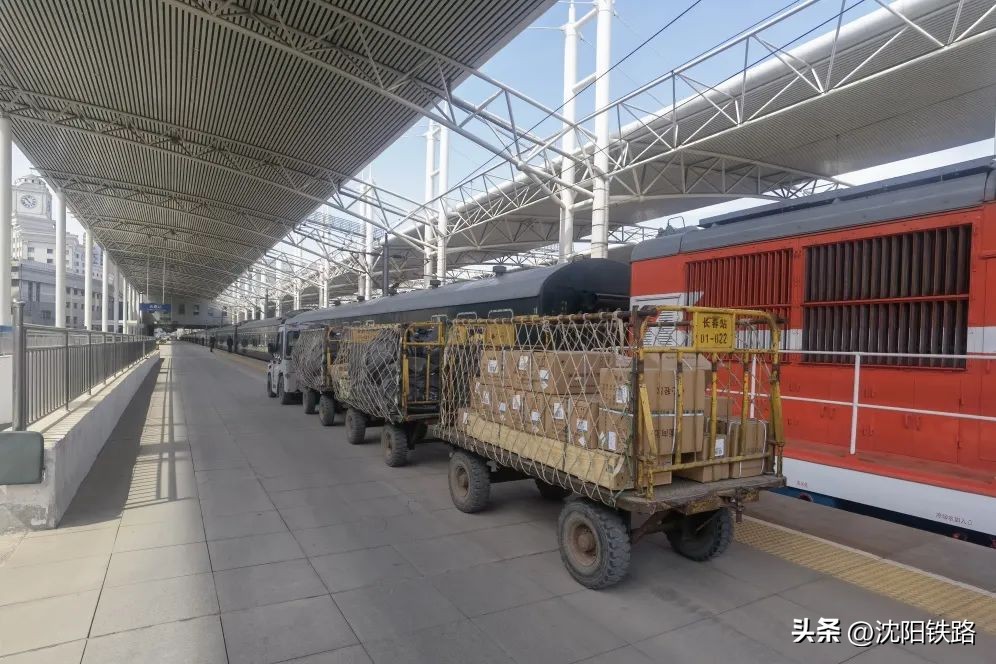 享受专车接送待遇,你的行李