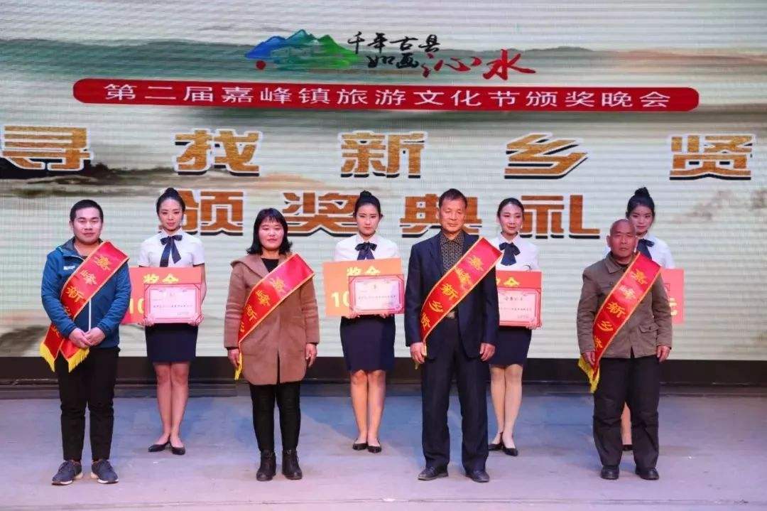 歌颂幸福生活的顺口溜,快乐生活幸福人生的诗