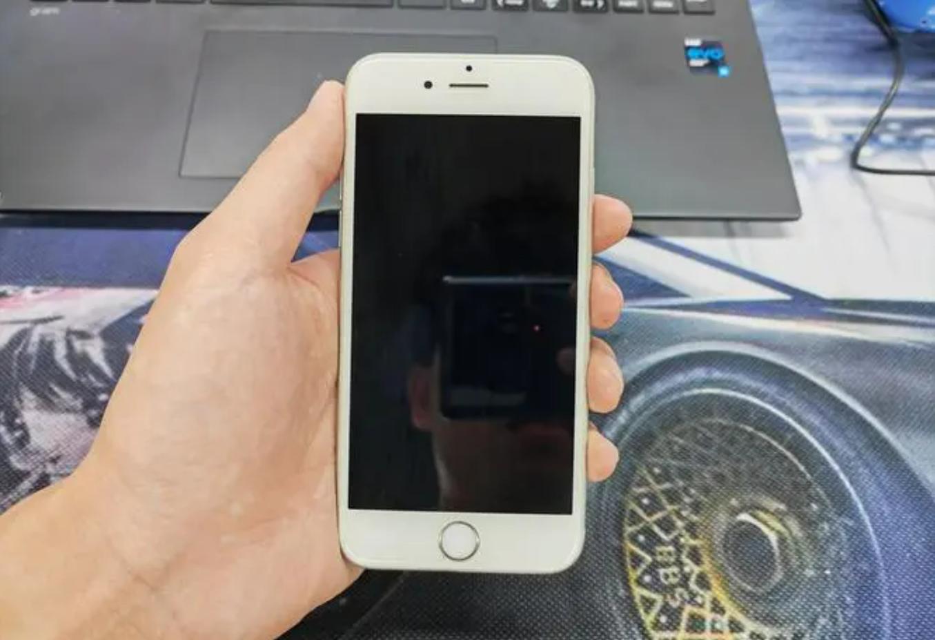 苹果适合老年人用吗,老年人为什么适合用苹果手机