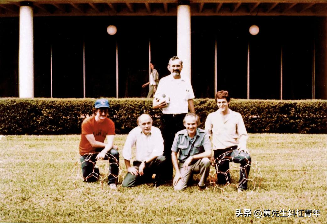 “Fullertubes”加入碳晶体家族