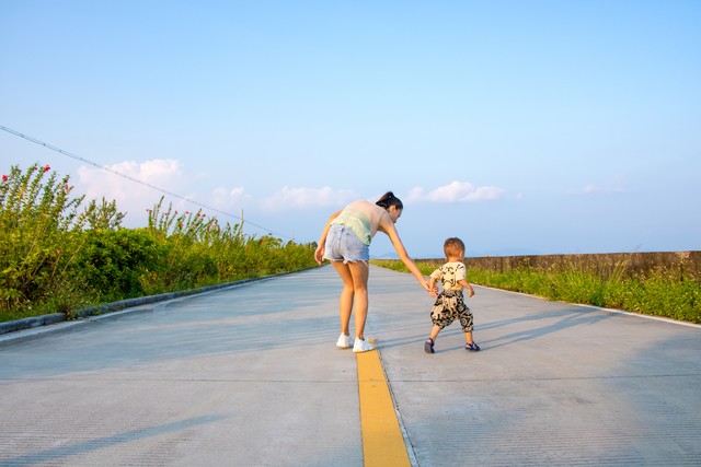 孩子不好好吃饭太挑食怎么办,孩子不好好吃饭的处理方法