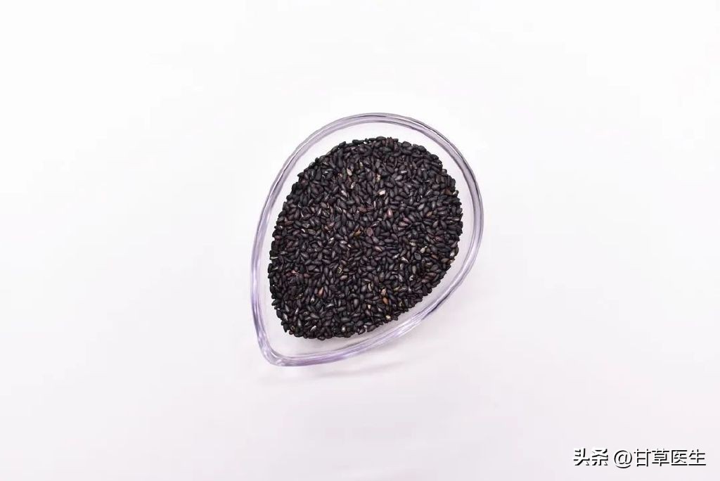 女人气血好气色好更年轻,如何让气血红润