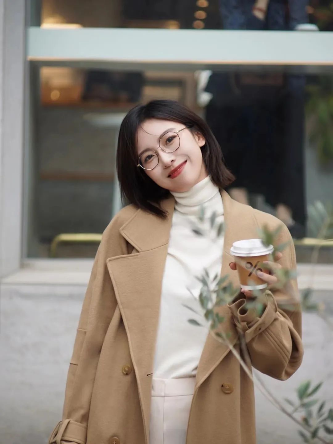 不知道自己的脸型适合戴哪种款式,长脸型耳环项链配饰